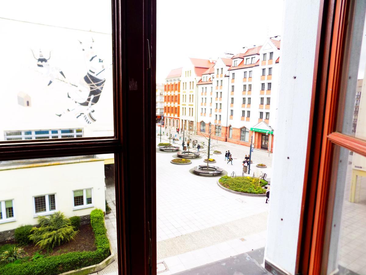 City Central Hostel - Pokoje Prywatne Wrocław Exteriör bild